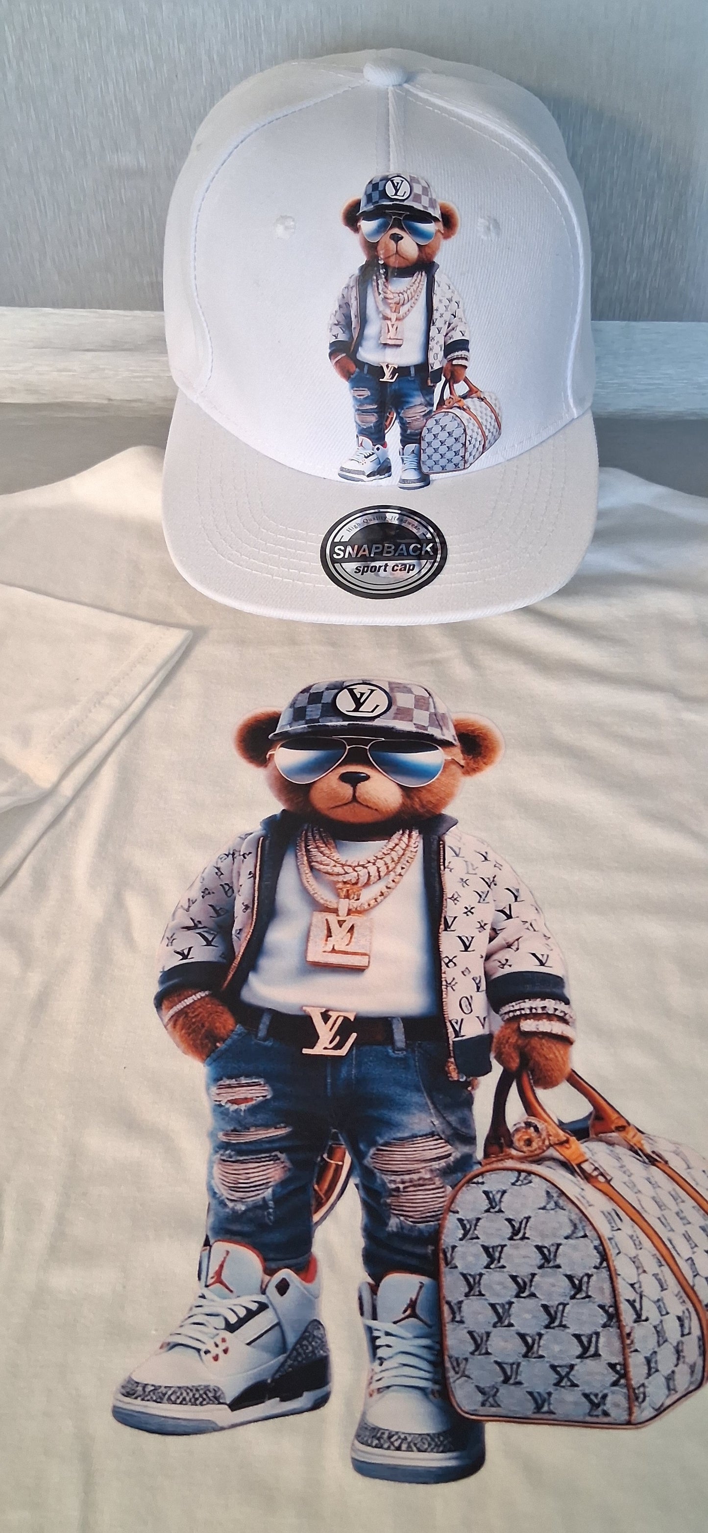 Men white Tee-shirt LV Bear with Cap